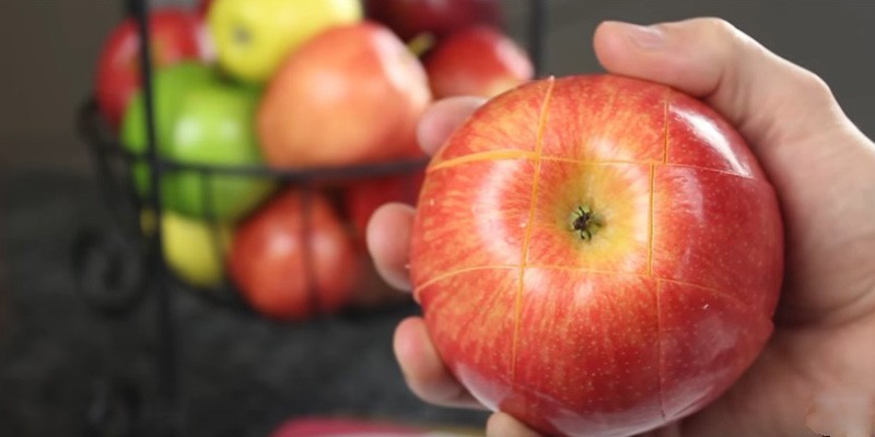 Trả lời một quả táo bao nhiêu calo? Ăn táo có béo giống như tin đồn không?